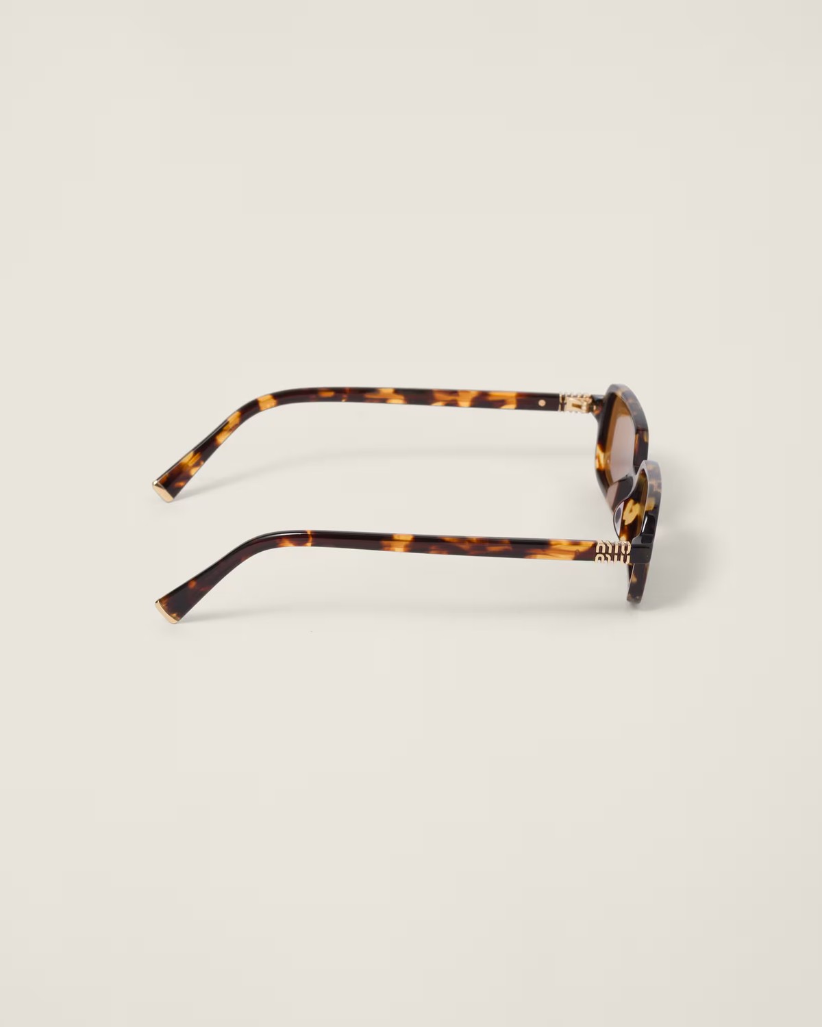 Lunettes Écaille, détail de la pièce
