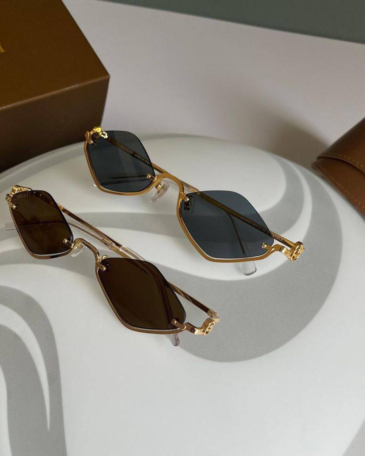 Lunettes Riviera, détail de la pièce